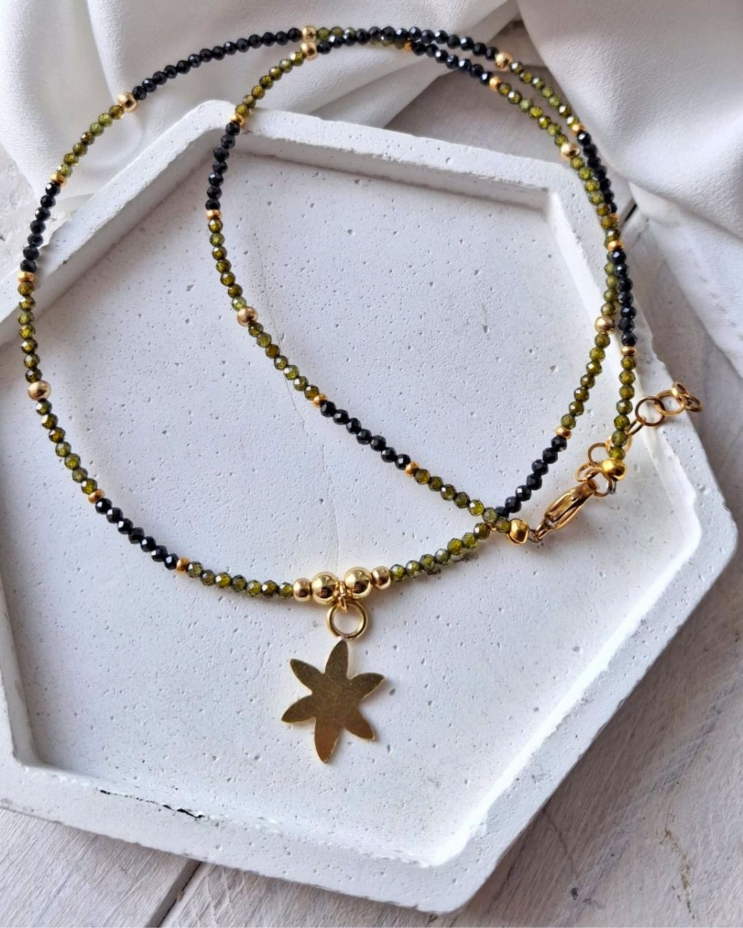 Liv Vita Collana Verde e Nero
